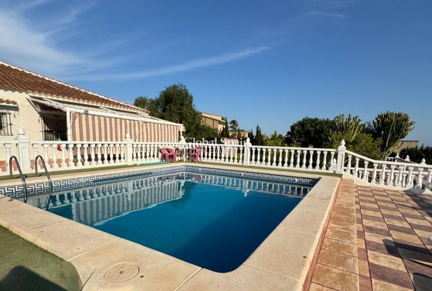Resale - VILLA -
ALBATERA - Partida Lomas
