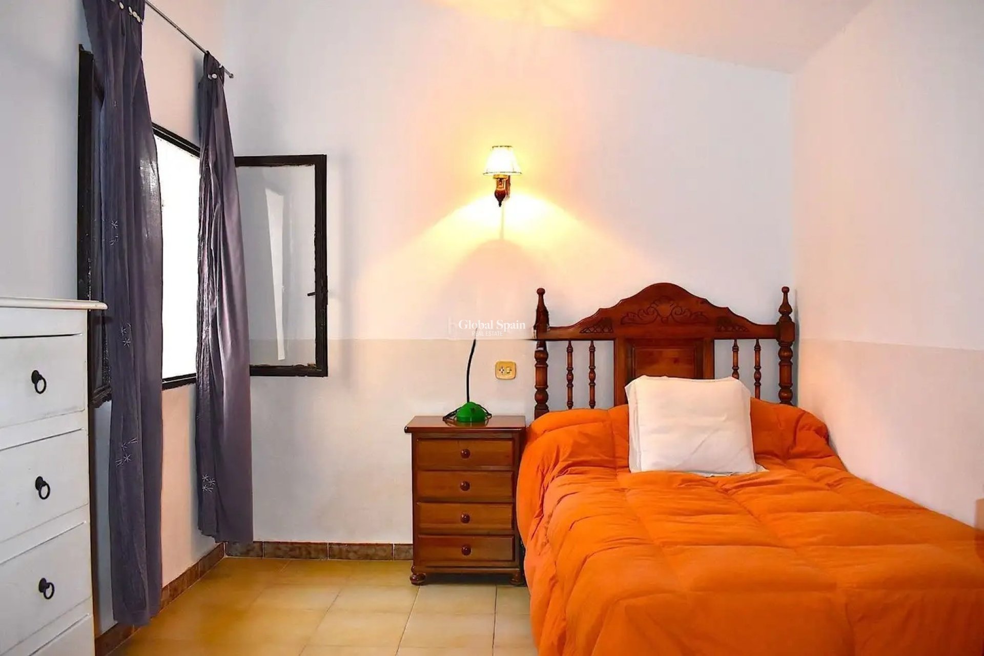 Resale - VILLA -
Albir - center