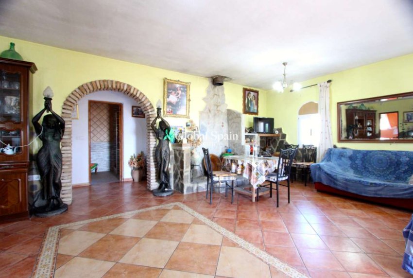 Resale - VILLA -
ALBUDEITE - Inland