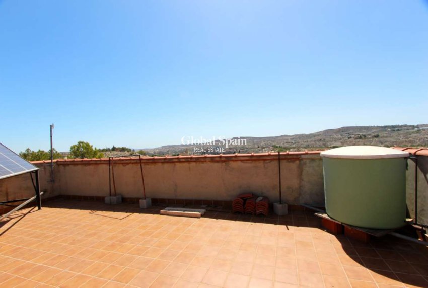 Resale - VILLA -
ALBUDEITE - Inland