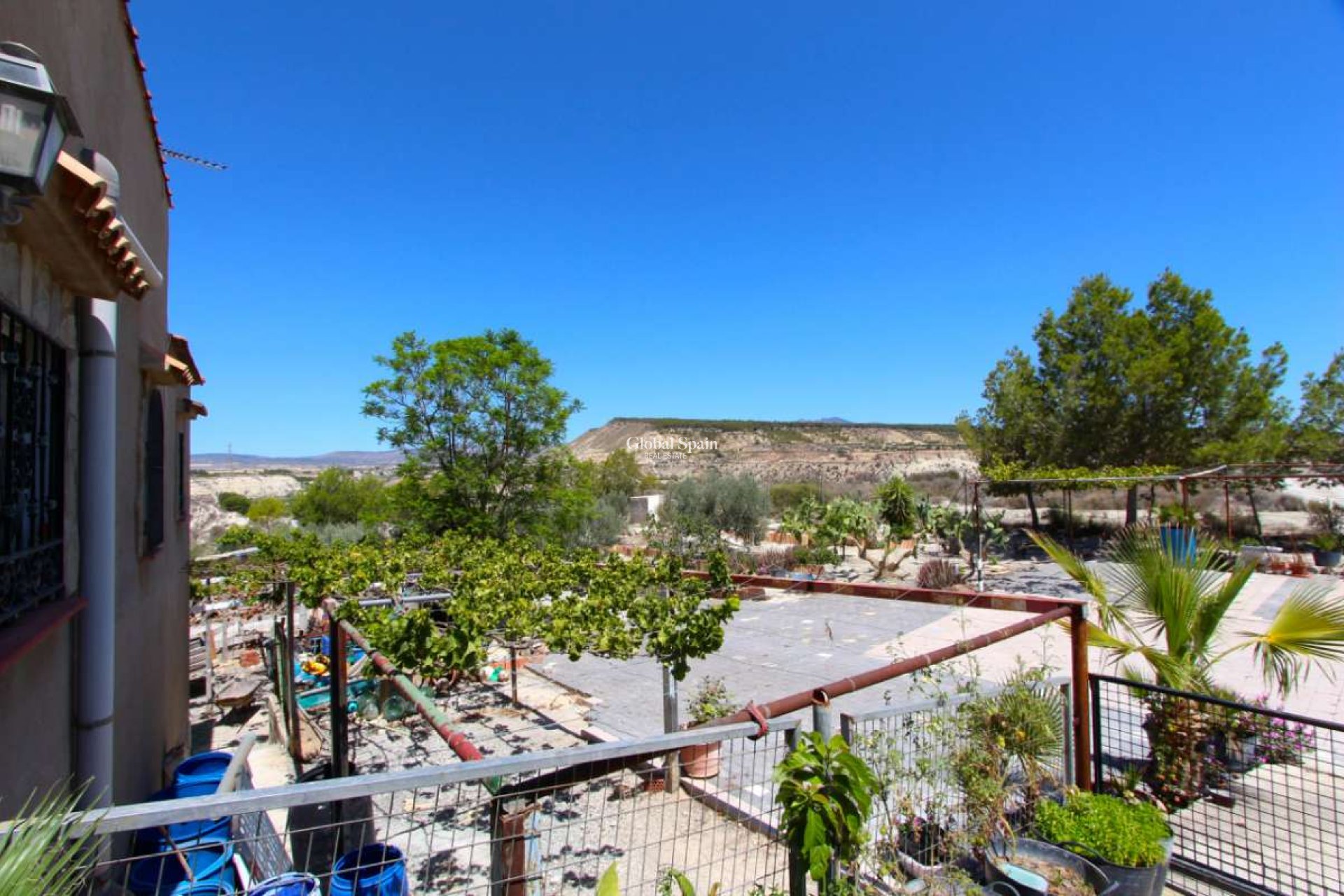 Resale - VILLA -
ALBUDEITE - Inland