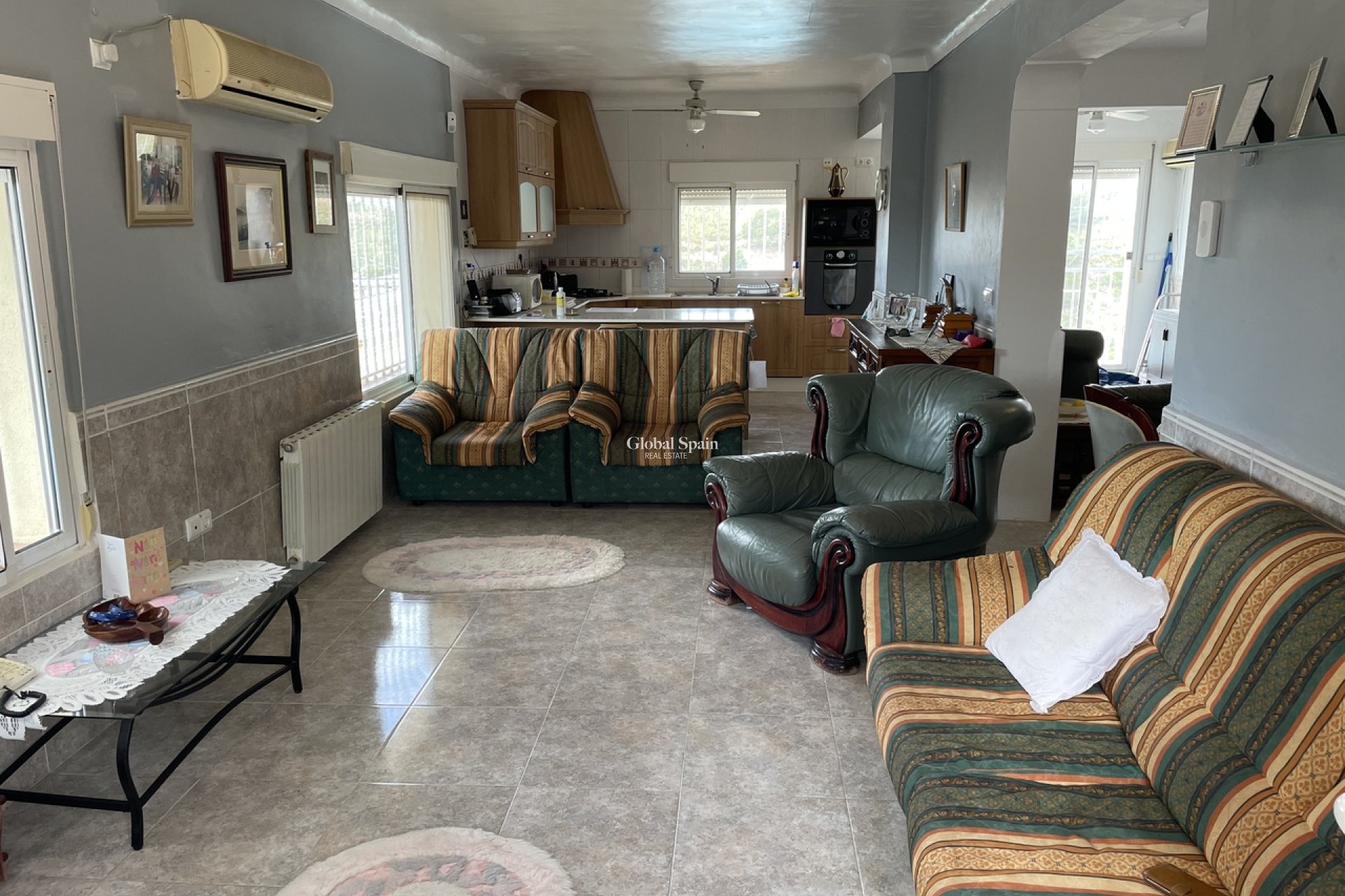 Resale - VILLA -
ALEDO - Inland