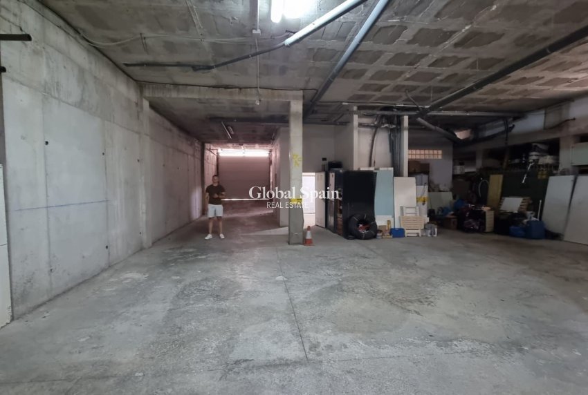 Resale - VILLA -
ALFAZ DEL PI - Albir