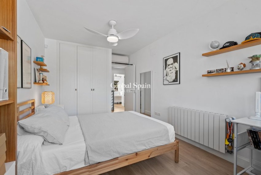 Resale - VILLA -
ALFAZ DEL PI - Costa Blanca