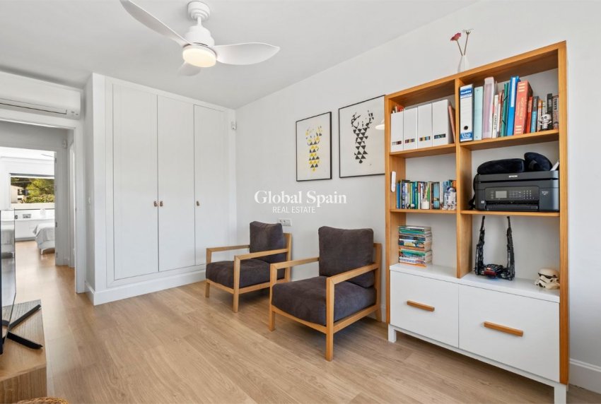 Resale - VILLA -
ALFAZ DEL PI - Costa Blanca