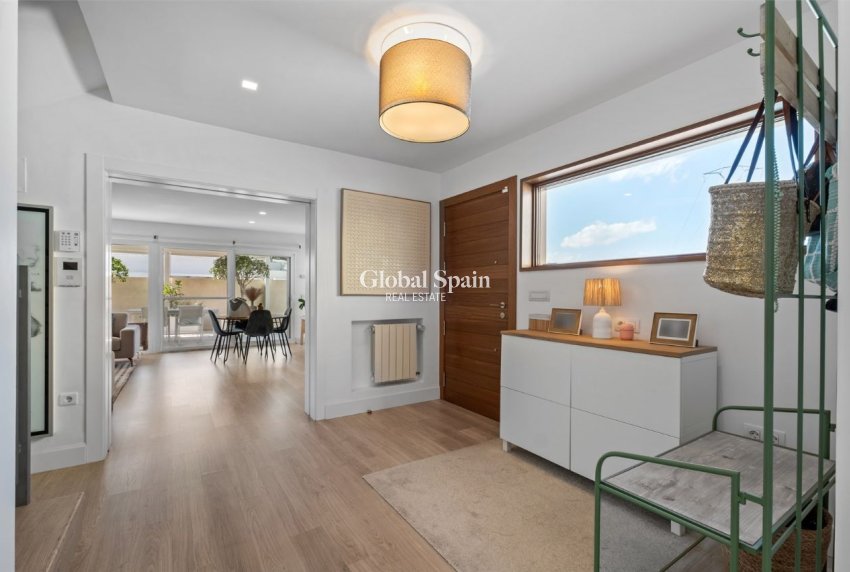 Resale - VILLA -
ALFAZ DEL PI - Costa Blanca