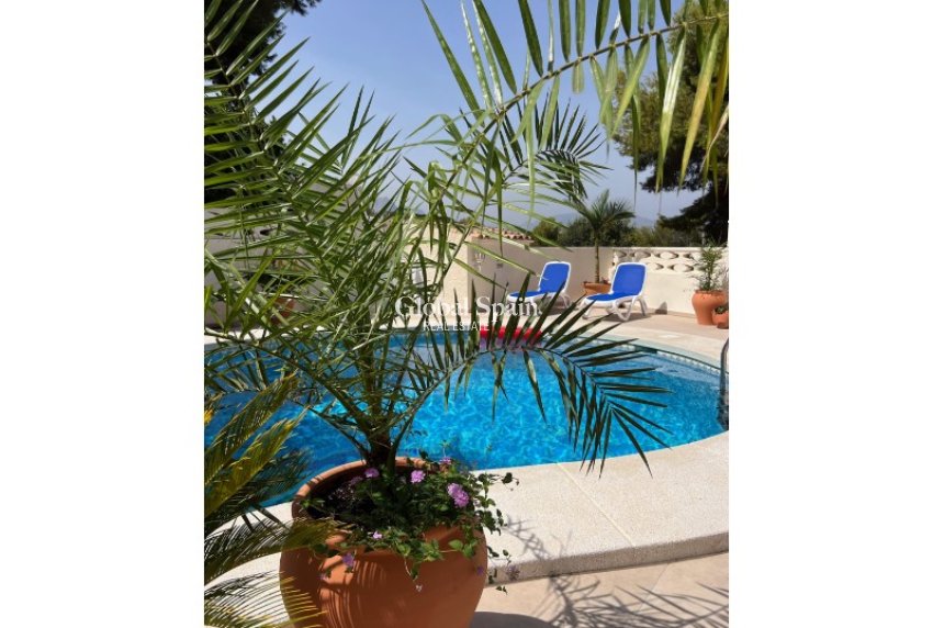 Resale - VILLA -
ALFAZ DEL PI - Costa Blanca