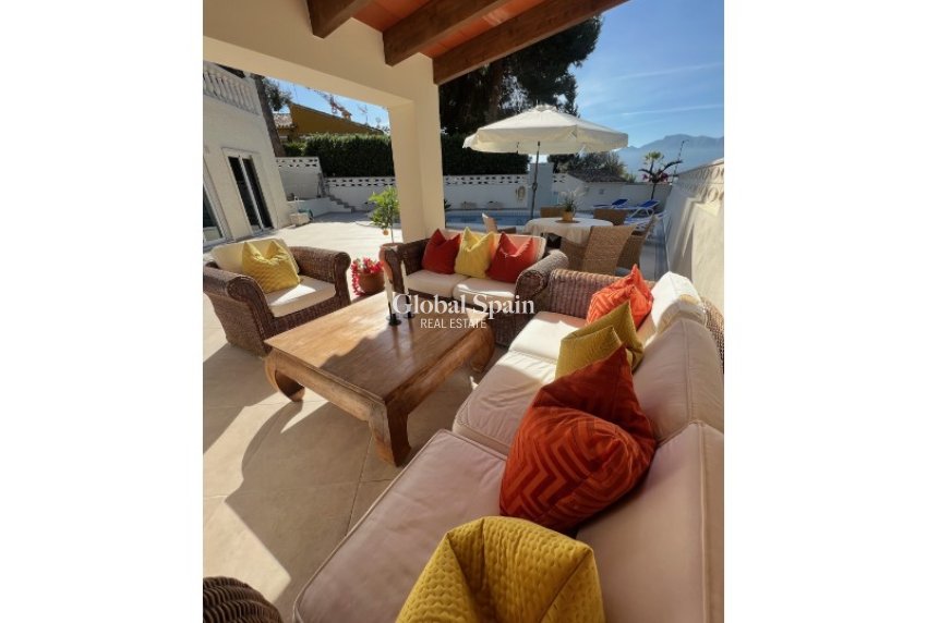 Resale - VILLA -
ALFAZ DEL PI - Costa Blanca