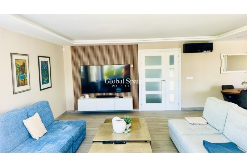 Resale - VILLA -
ALFAZ DEL PI - Costa Blanca