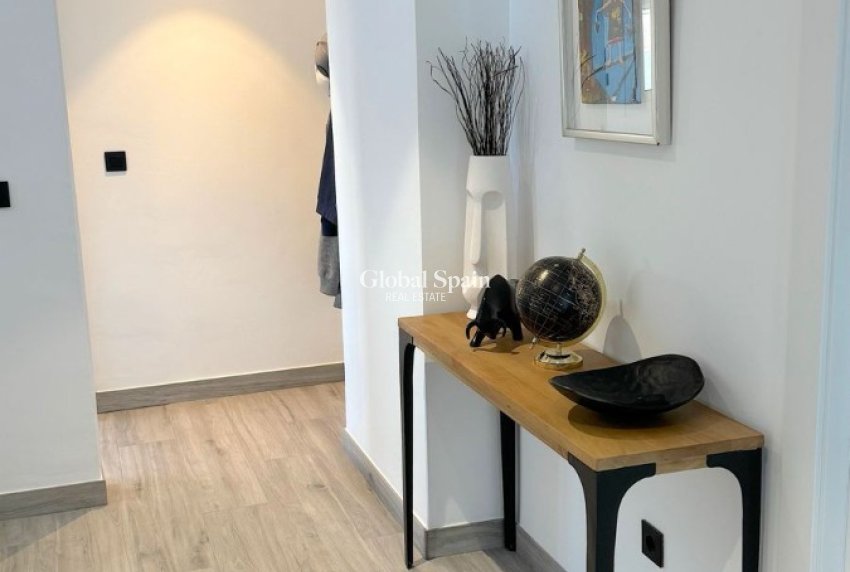 Resale - VILLA -
ALFAZ DEL PI - Costa Blanca