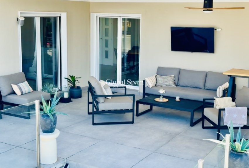 Resale - VILLA -
ALFAZ DEL PI - Costa Blanca