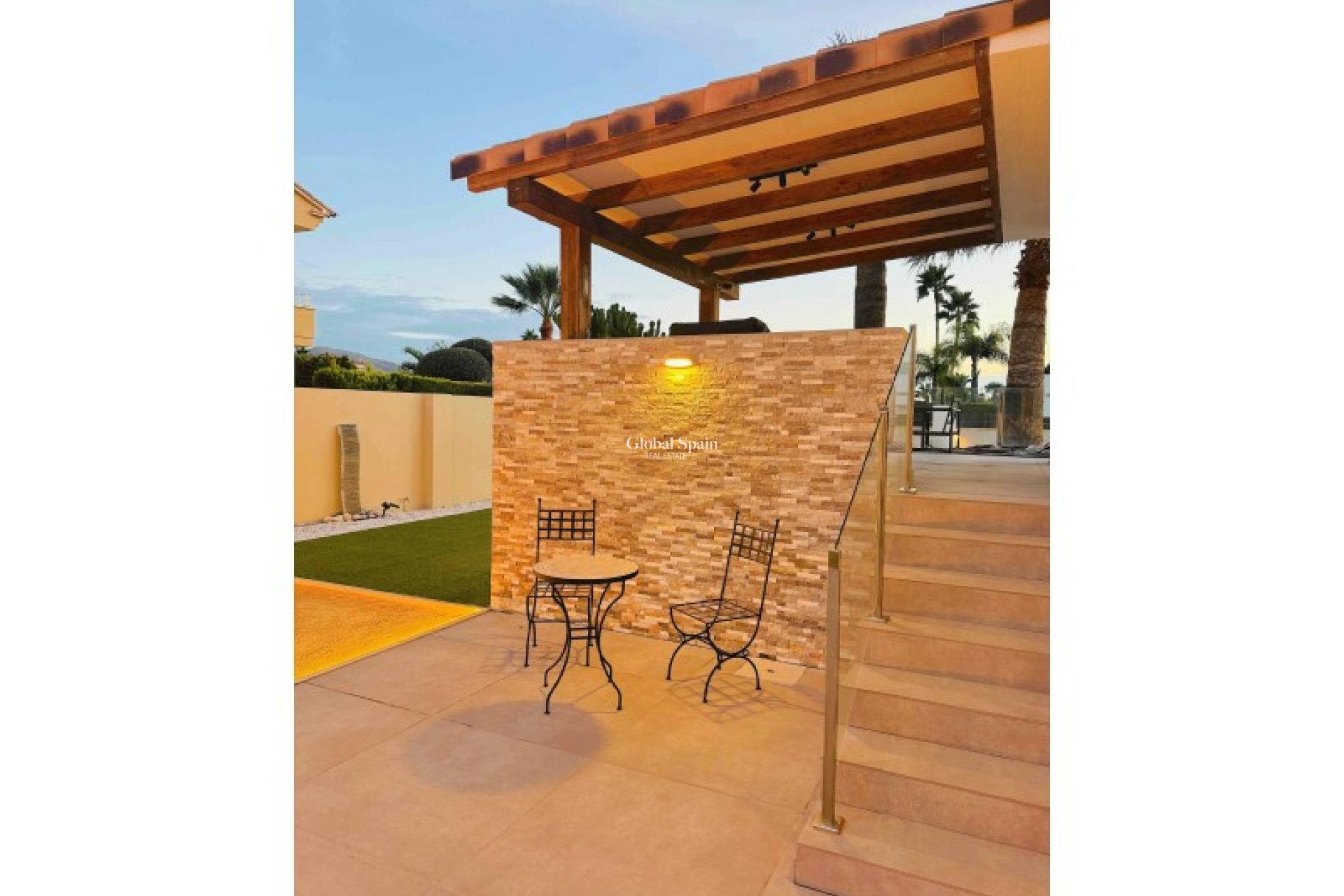 Resale - VILLA -
ALFAZ DEL PI - Costa Blanca