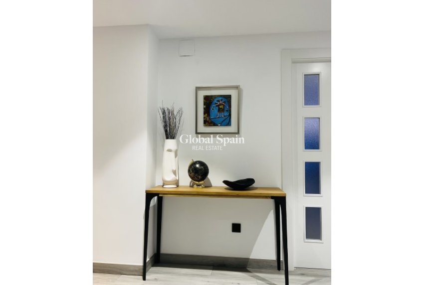 Resale - VILLA -
ALFAZ DEL PI - Costa Blanca