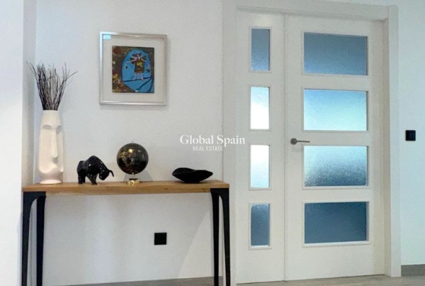 Resale - VILLA -
ALFAZ DEL PI - Costa Blanca