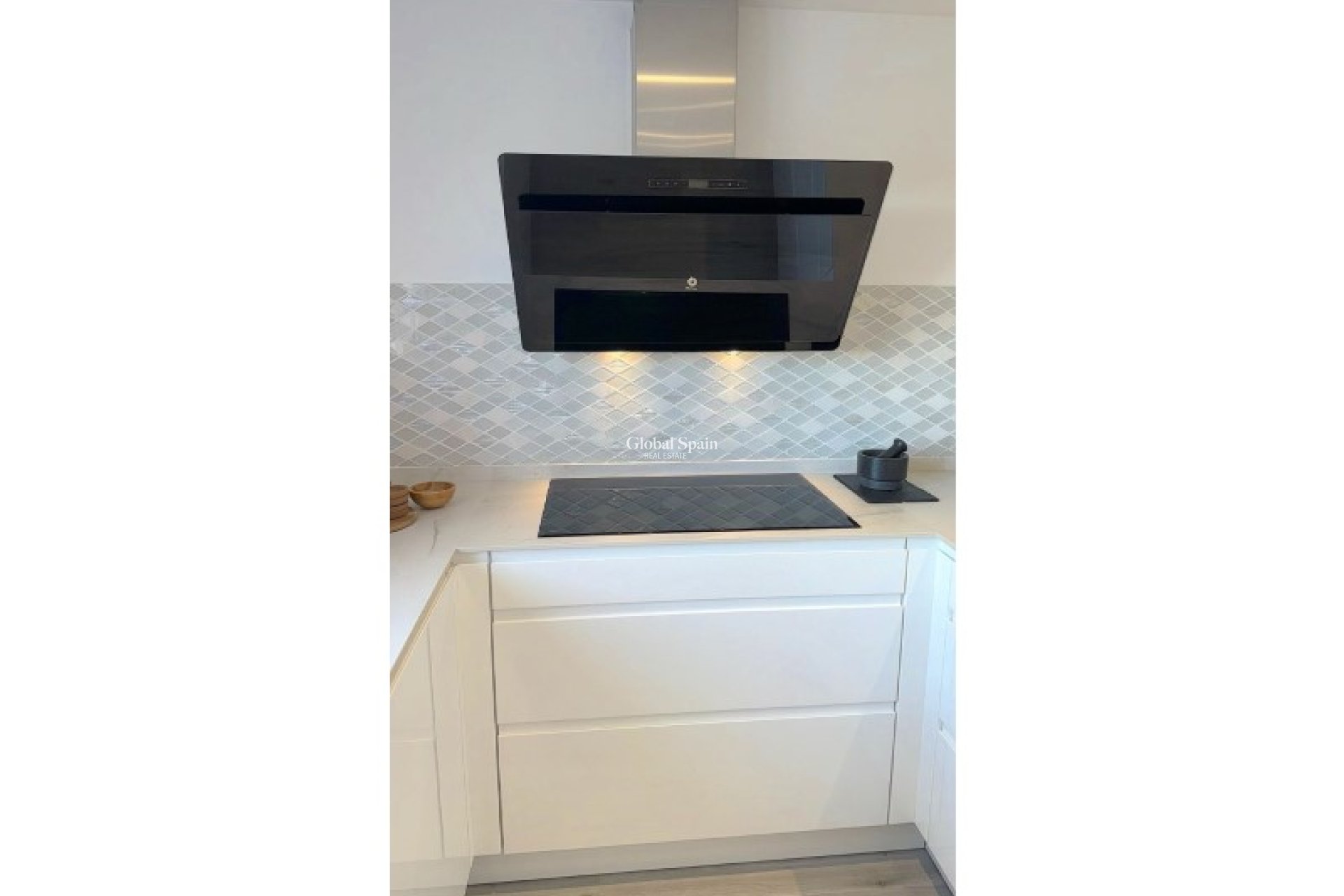 Resale - VILLA -
ALFAZ DEL PI - Costa Blanca