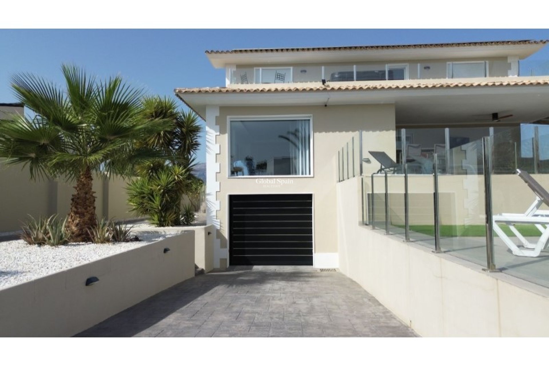 Resale - VILLA -
ALFAZ DEL PI - Costa Blanca