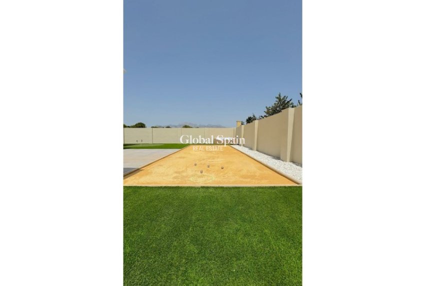 Resale - VILLA -
ALFAZ DEL PI - Costa Blanca
