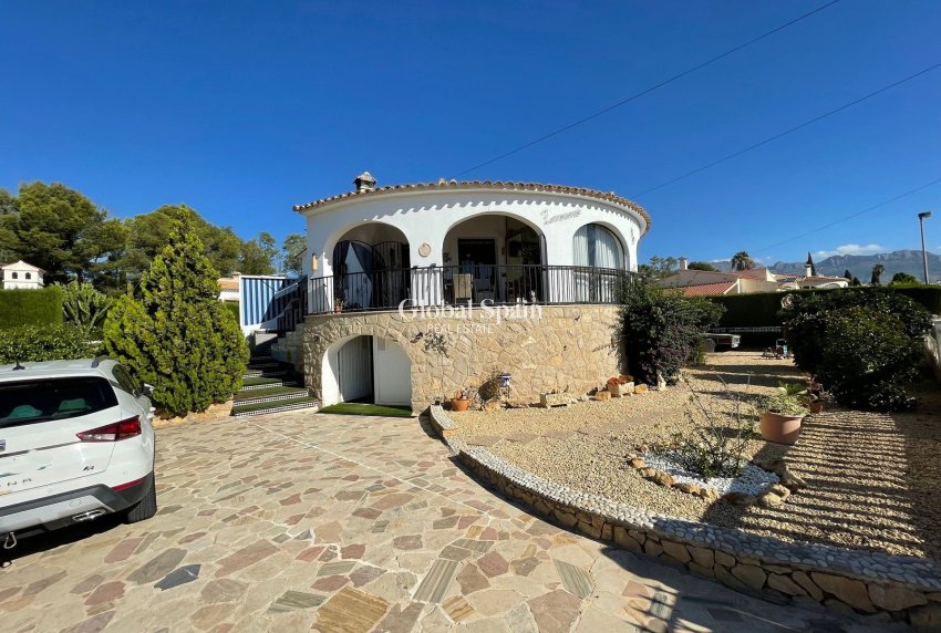 Resale - VILLA -
ALFAZ DEL PI - l'Alfas del Pi