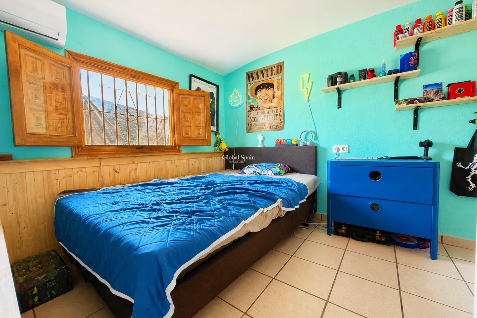 Resale - VILLA -
ALFAZ DEL PI