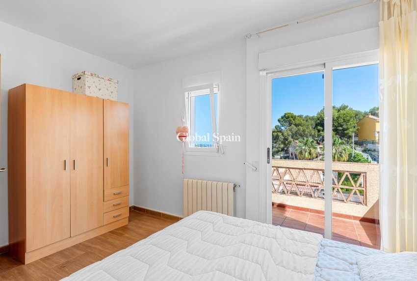 Resale - VILLA -
ALFAZ DEL PI