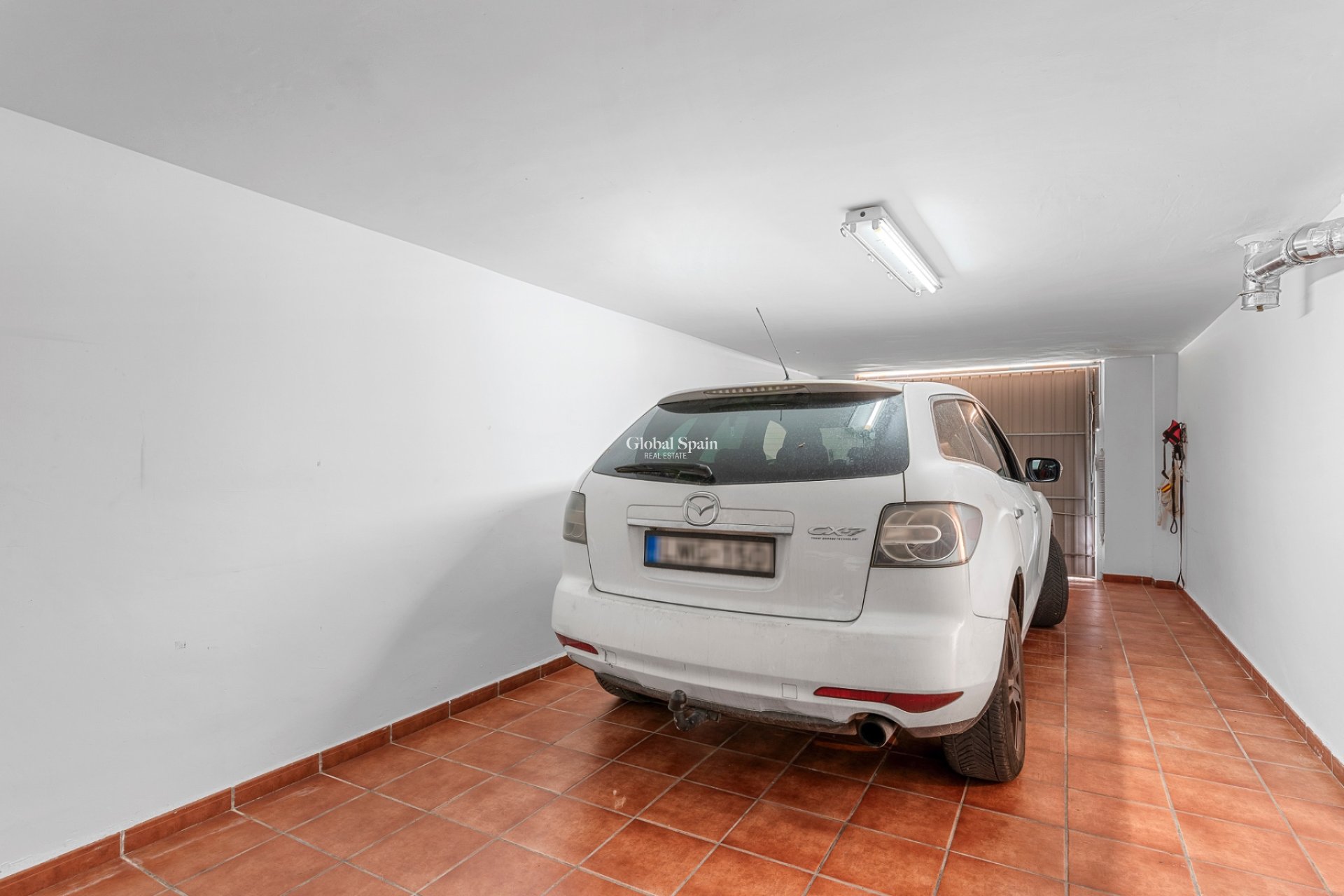 Resale - VILLA -
ALFAZ DEL PI