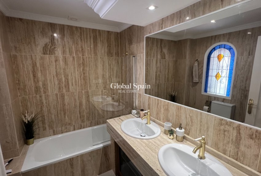 Resale - Villa -
ALGORFA - Algorfa