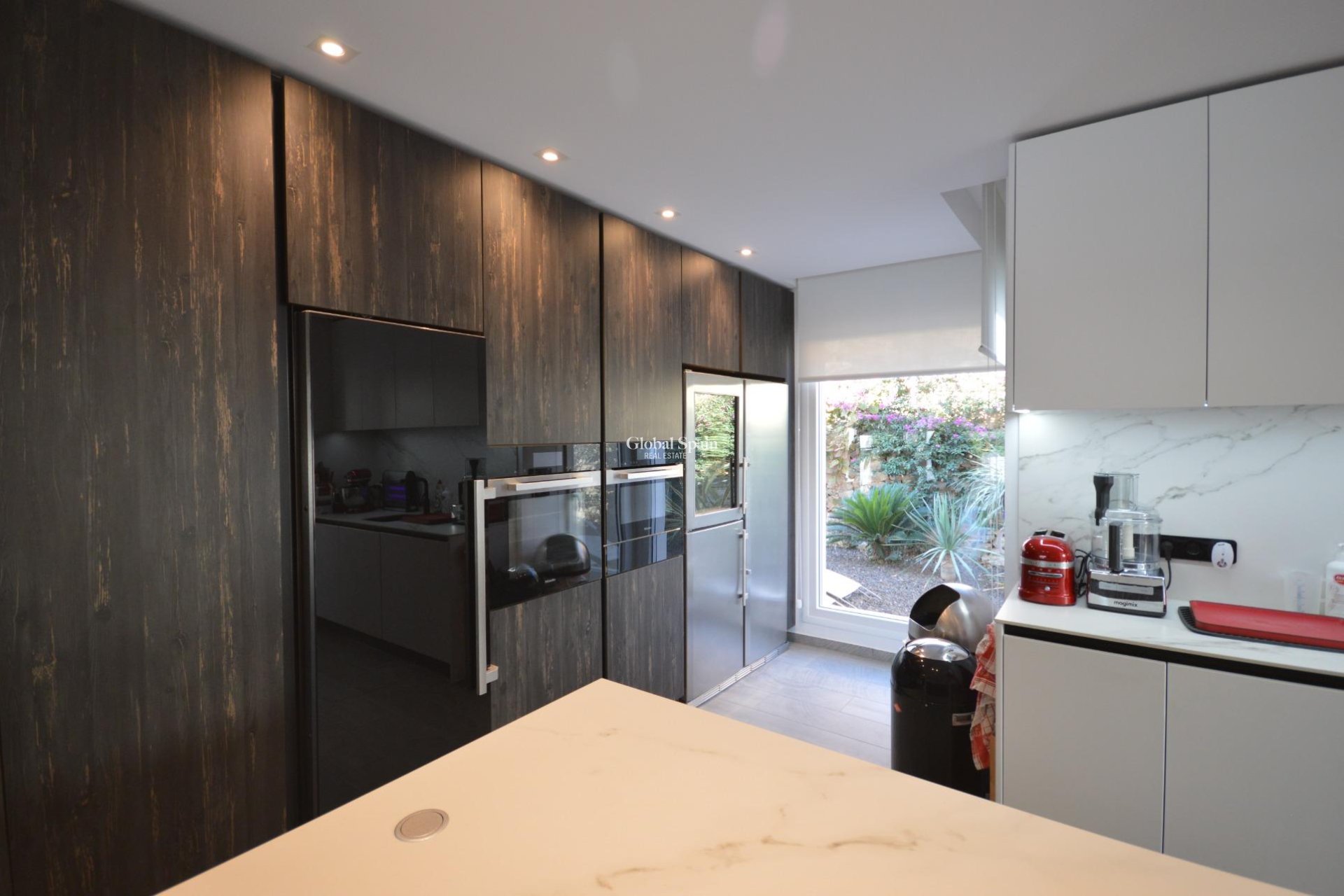 Resale - VILLA -
ALGORFA - Club De Golf La Finca