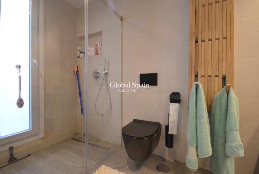 Resale - VILLA -
ALGORFA - Club De Golf La Finca