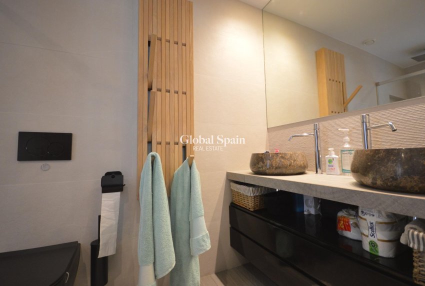 Resale - VILLA -
ALGORFA - Club De Golf La Finca