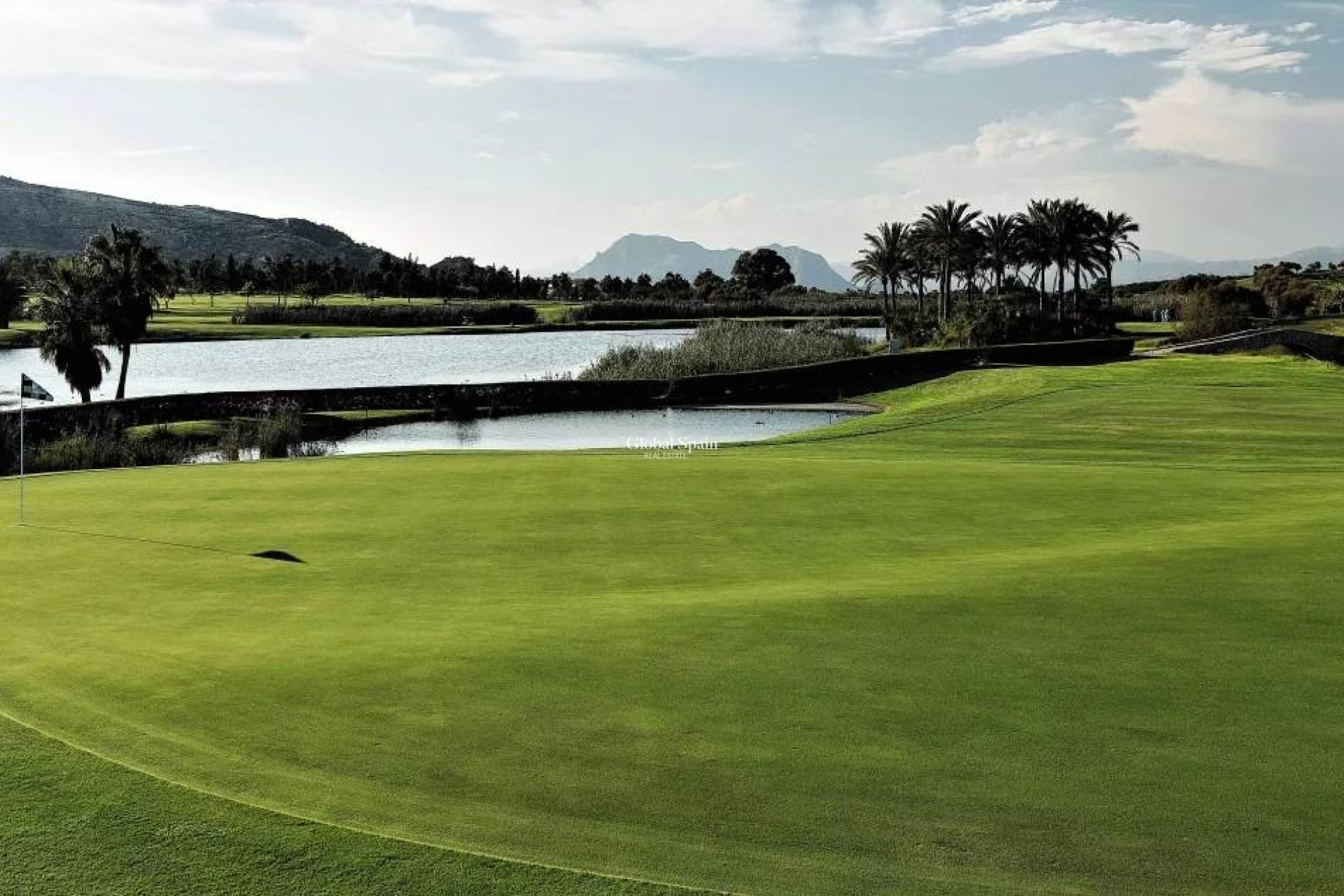 Resale - VILLA -
ALGORFA - Club De Golf La Finca