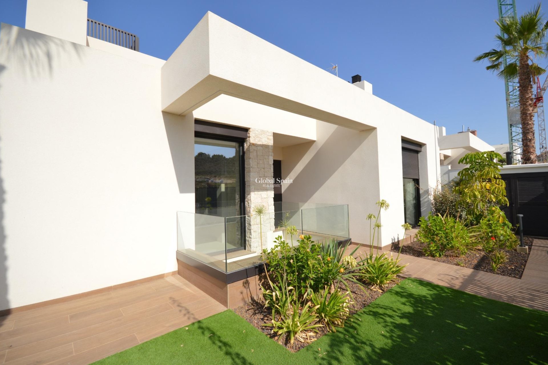 Resale - VILLA -
ALGORFA - Comunidad valenciana