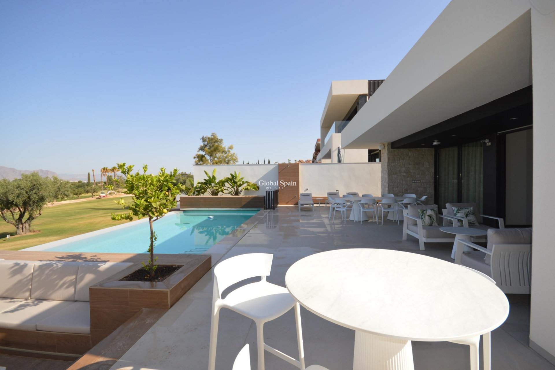 Resale - VILLA -
ALGORFA - Comunidad valenciana