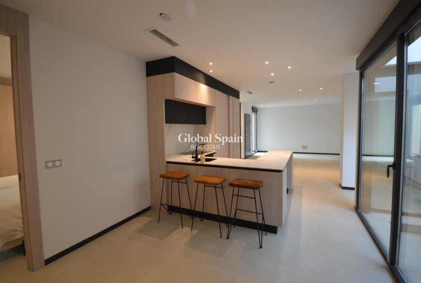 Resale - VILLA -
ALGORFA - Comunidad valenciana