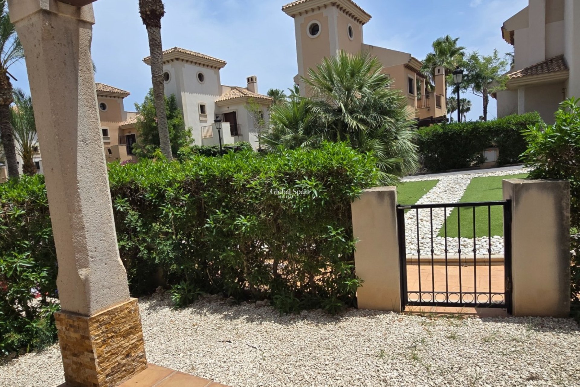 Resale - VILLA -
ALGORFA - Inland