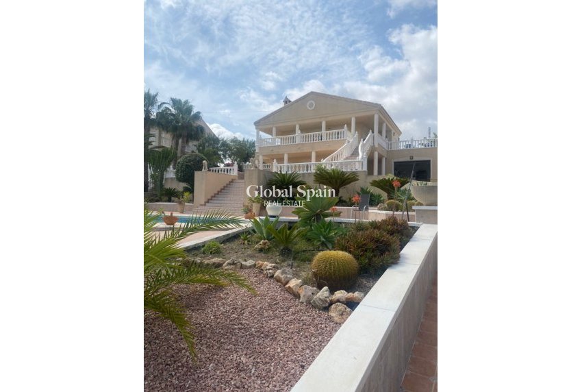 Resale - VILLA -
ALGORFA - Inland