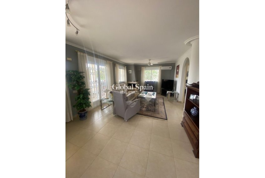 Resale - VILLA -
ALGORFA - Inland