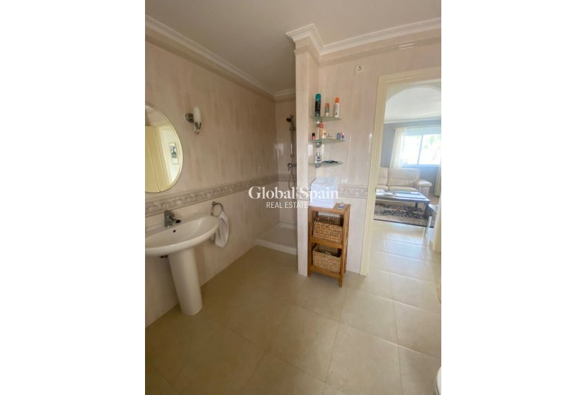 Resale - VILLA -
ALGORFA - Inland