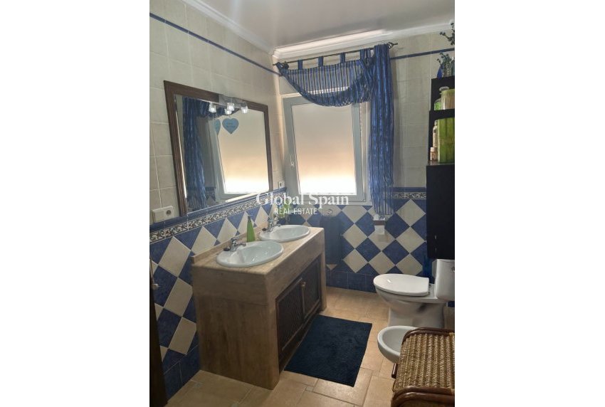 Resale - VILLA -
ALGORFA - Inland