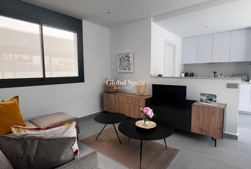 Resale - VILLA -
ALGORFA - Inland