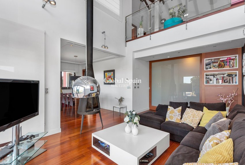 Resale - VILLA -
ALGORFA - Inland