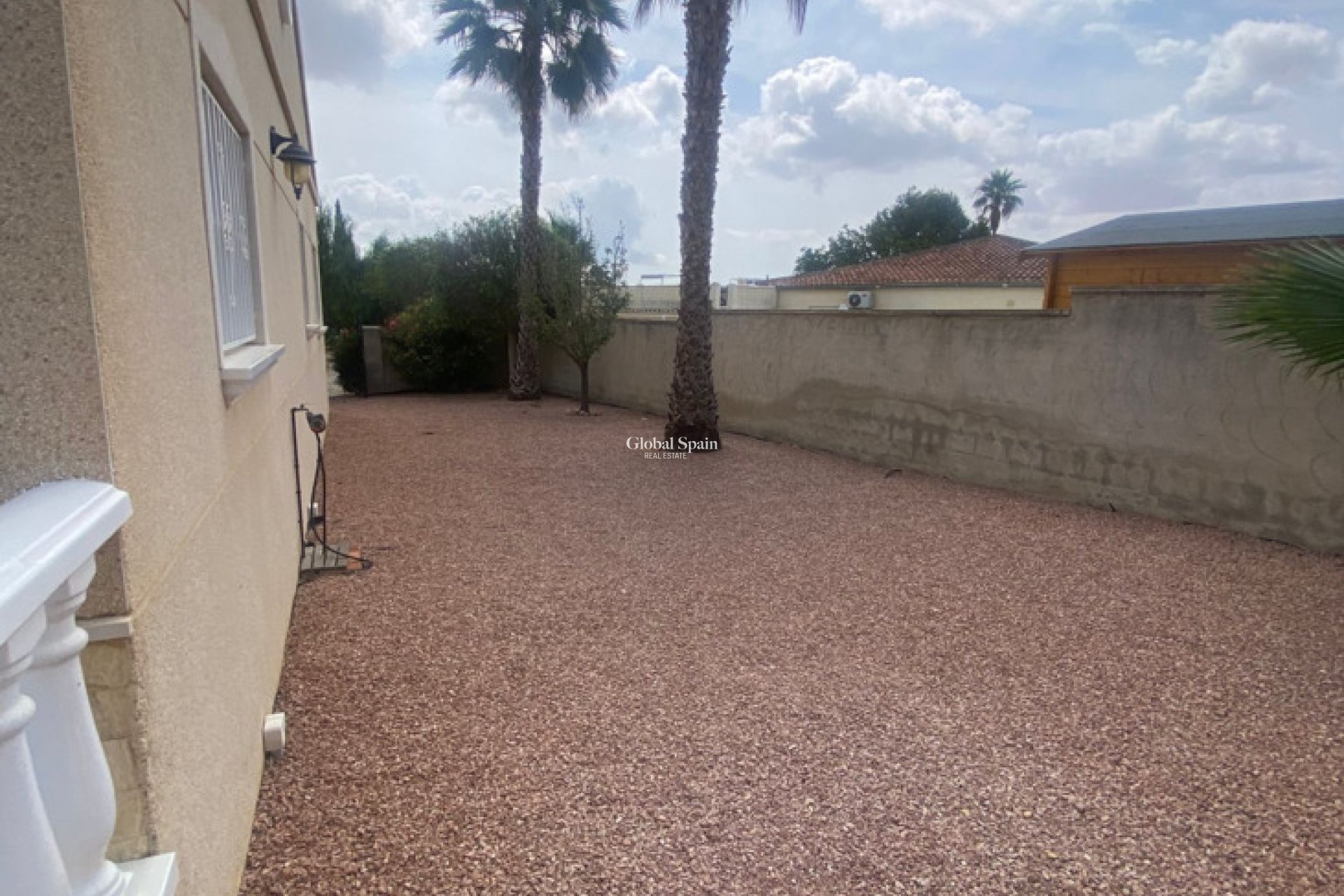 Resale - VILLA -
ALGORFA - Inland