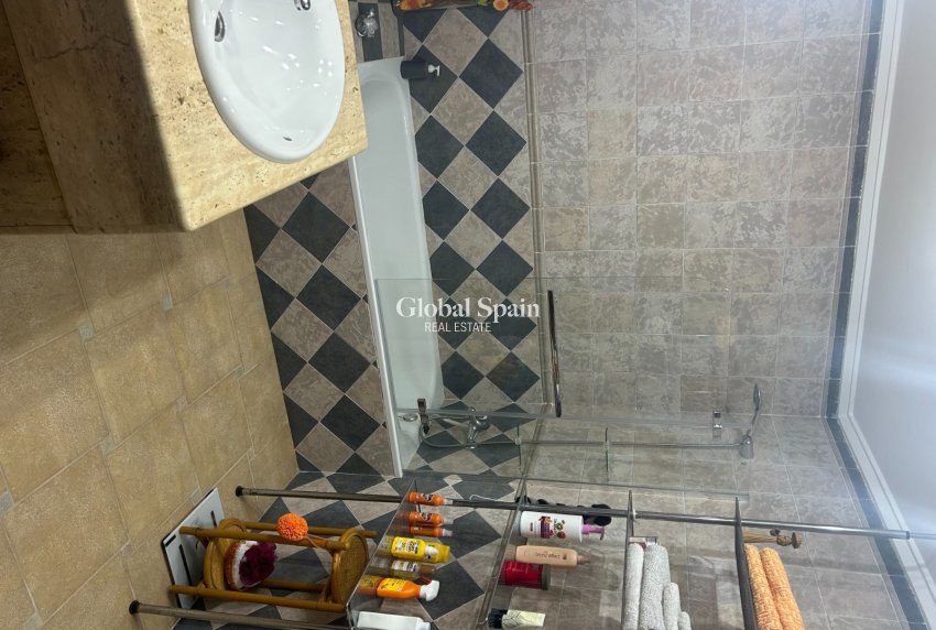 Resale - VILLA -
ALGORFA - Inland