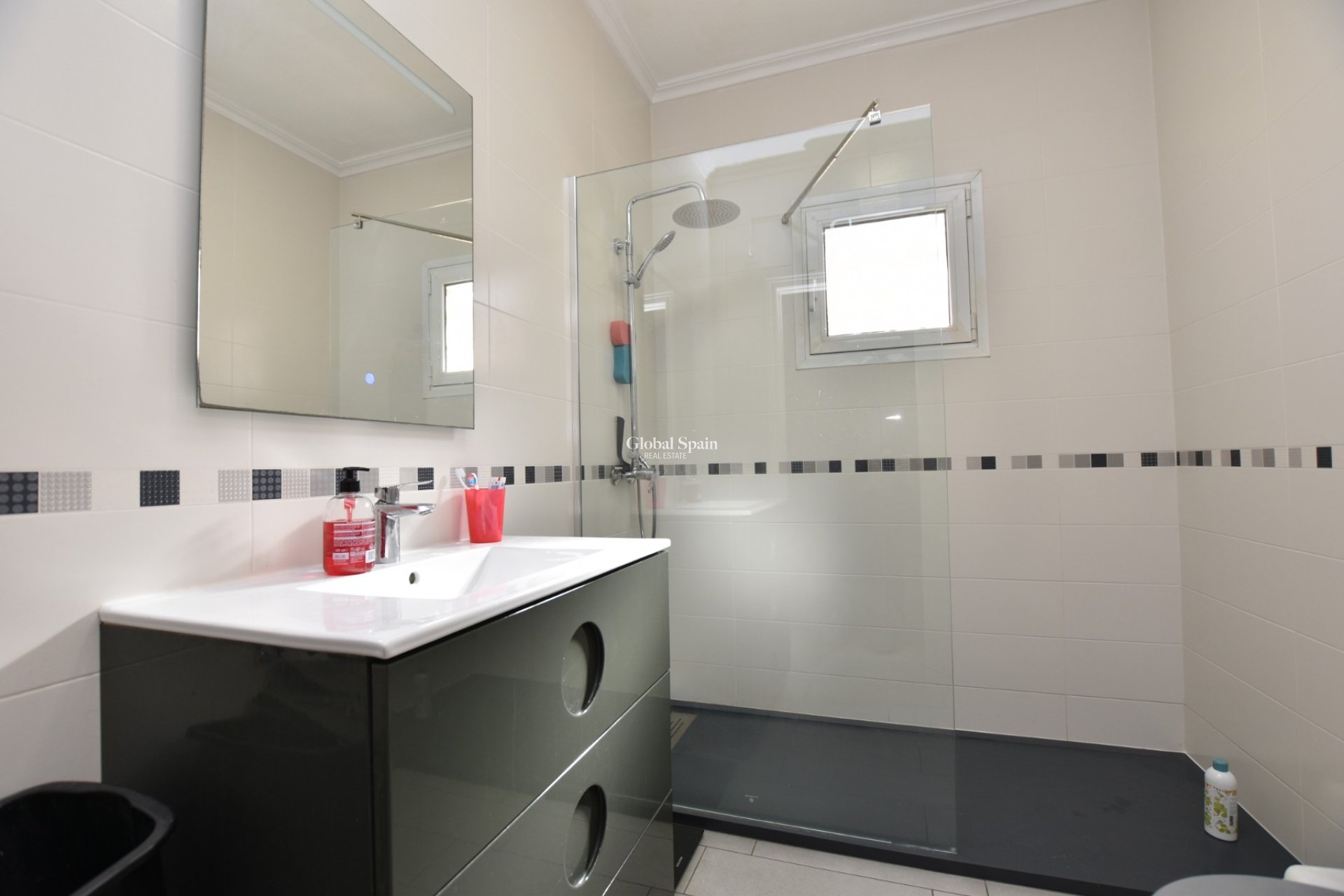 Resale - VILLA -
ALGORFA - Inland