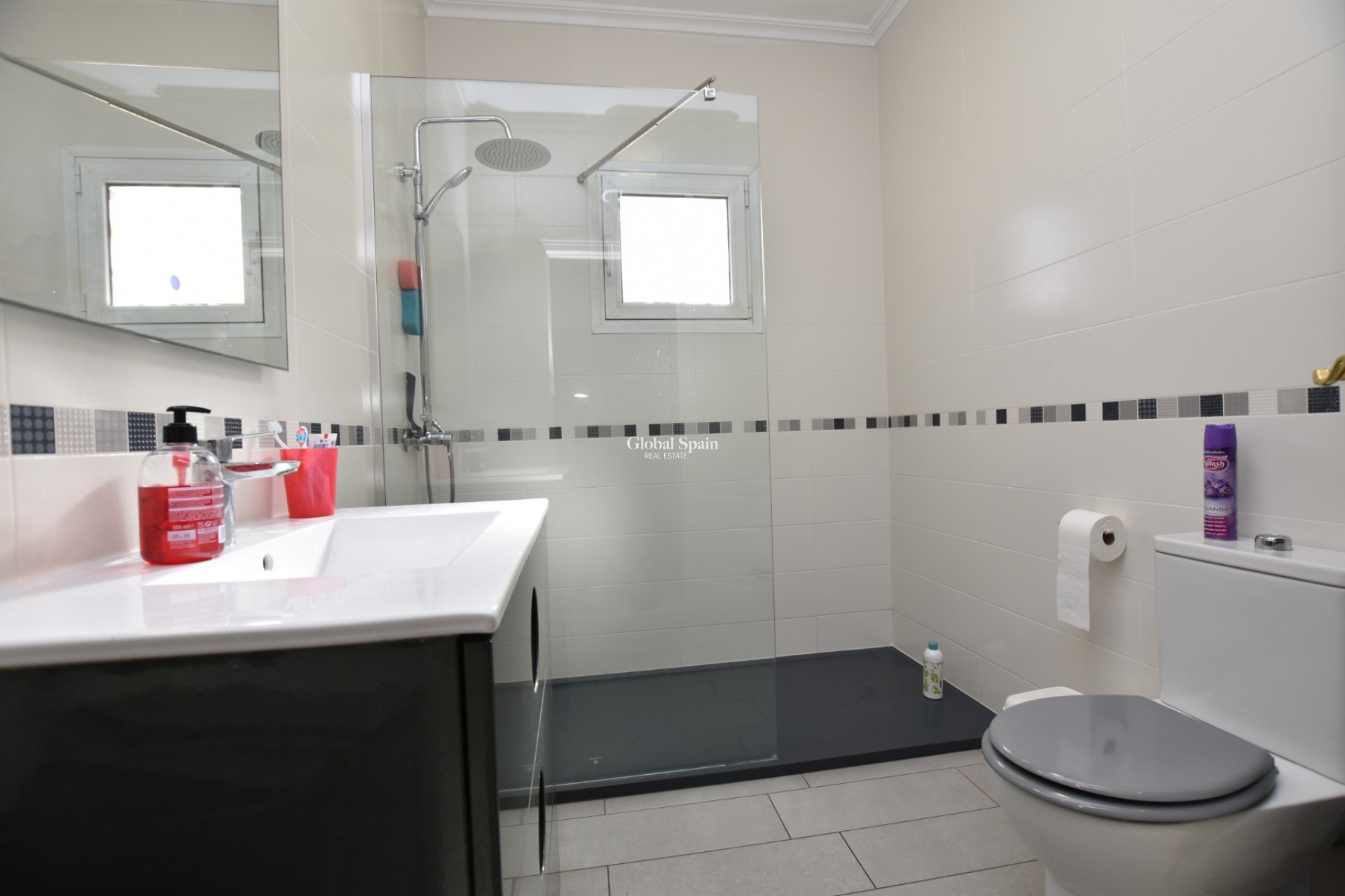 Resale - VILLA -
ALGORFA - Inland