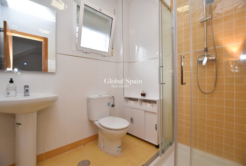 Resale - VILLA -
ALGORFA - Inland