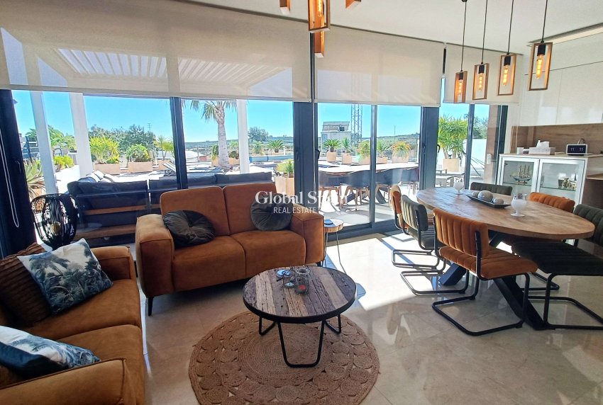 Resale - VILLA -
ALGORFA - Inland