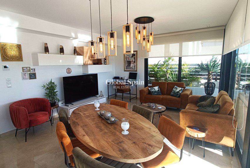 Resale - VILLA -
ALGORFA - Inland