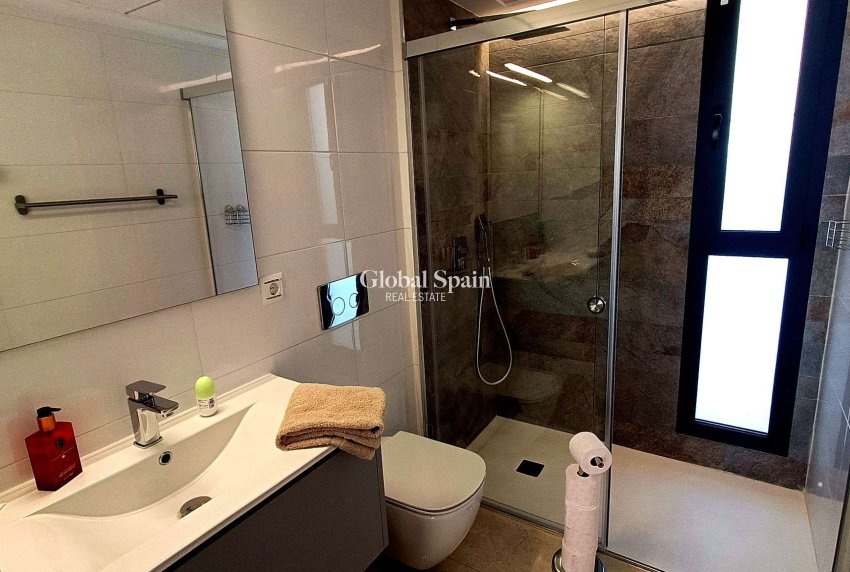 Resale - VILLA -
ALGORFA - Inland