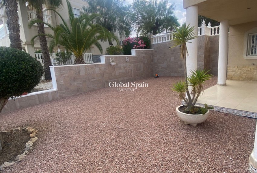 Resale - VILLA -
ALGORFA - Inland