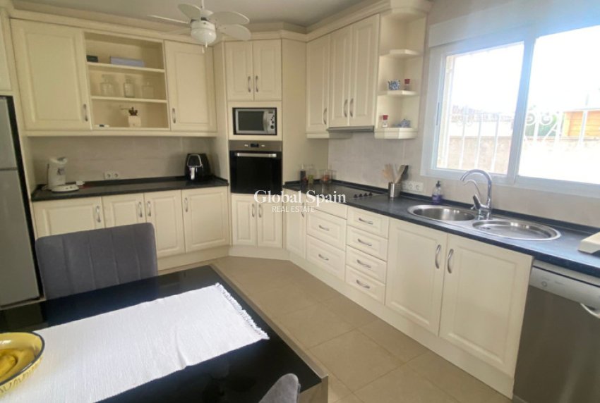 Resale - VILLA -
ALGORFA - Inland